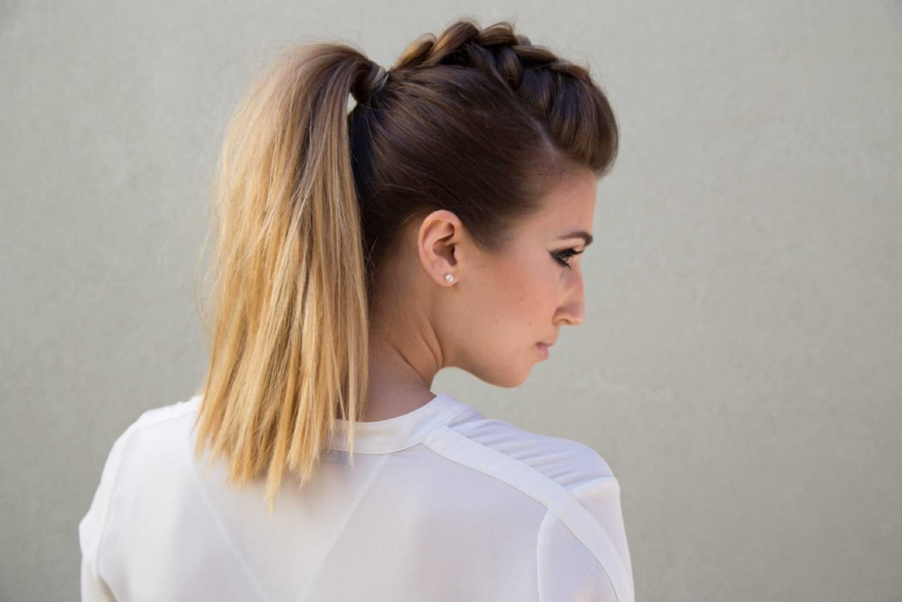 bubble ponytail with braiding hair